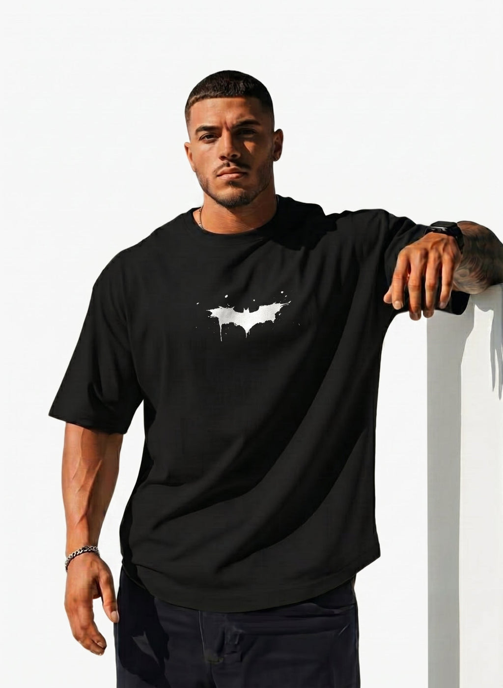 Bat - Oversized Tee