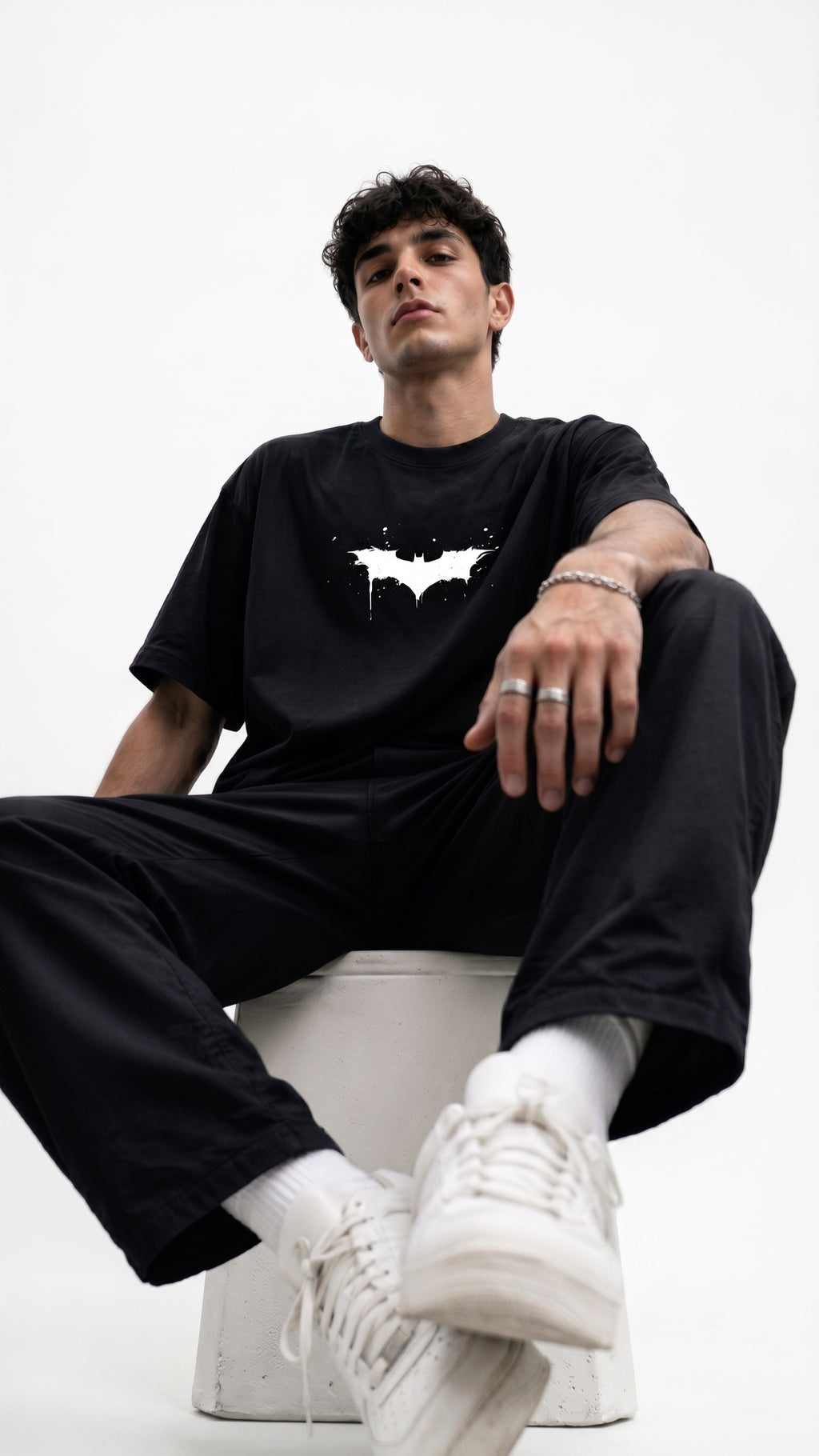 Bat - Oversized Tee